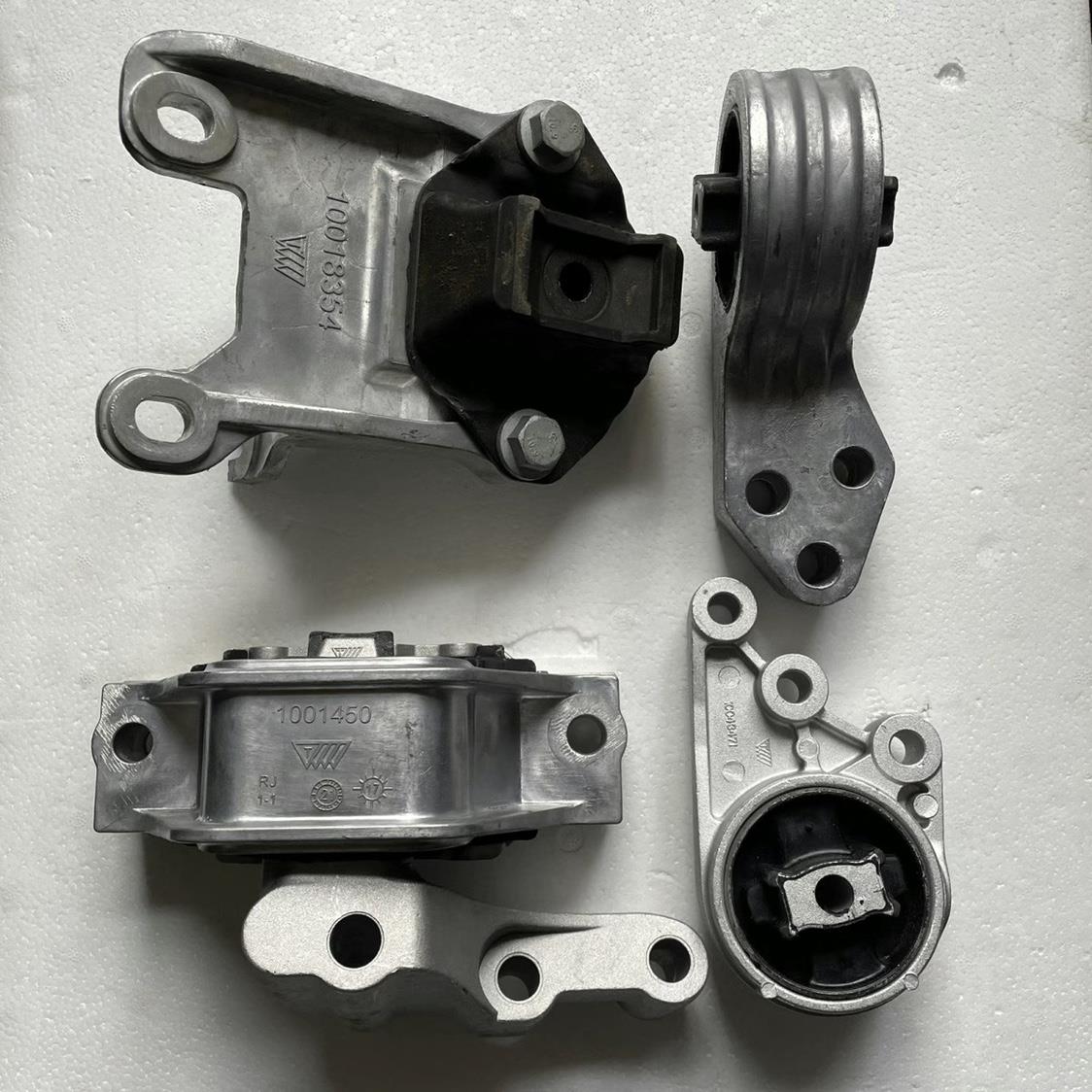 适配混动荣威E550 发动机支架 变速箱支架垫前后悬置 固定支架