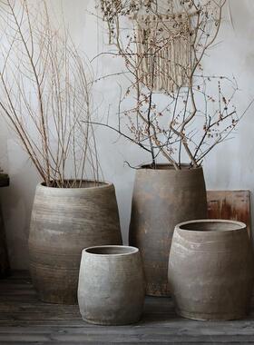 Wabi-Sabi风格黑色和灰色覆古陶罐落地式陶瓷大花盆大罐民房装饰