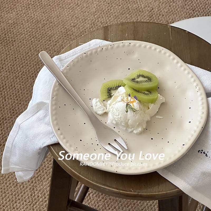 ins风哑光复古不规则意面浮雕陶瓷盘子甜品店好看的餐具蛋糕盘子