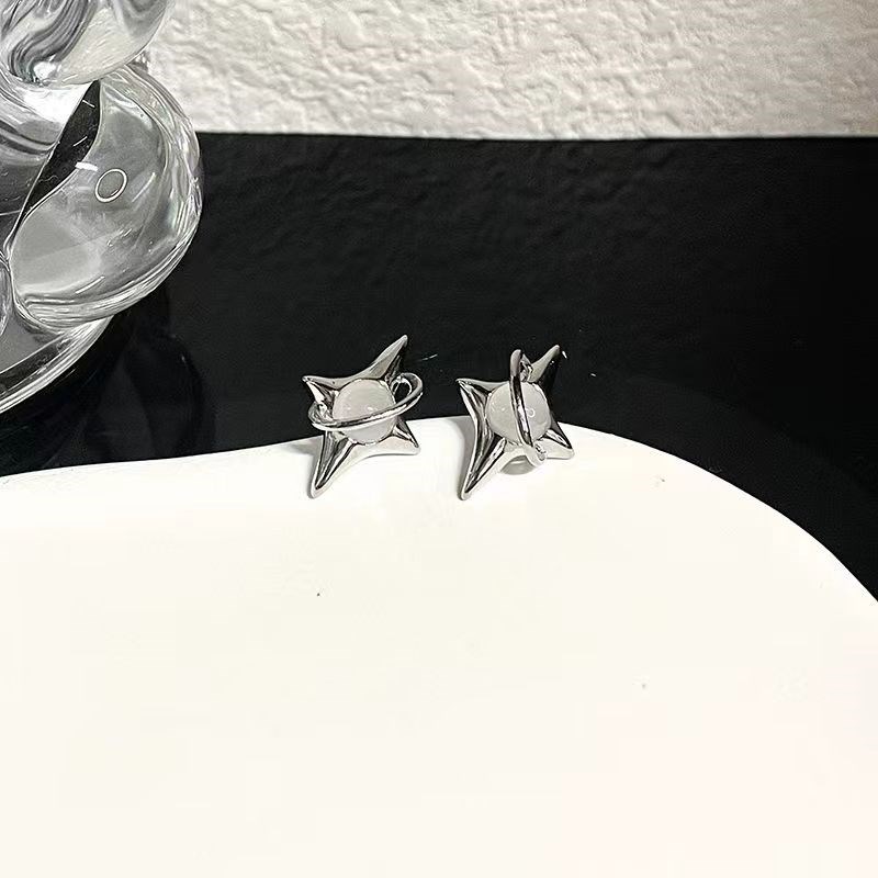 星星无耳洞耳夹男艺术生酷帅男生耳环冷淡风简约独特耳钉男士耳饰