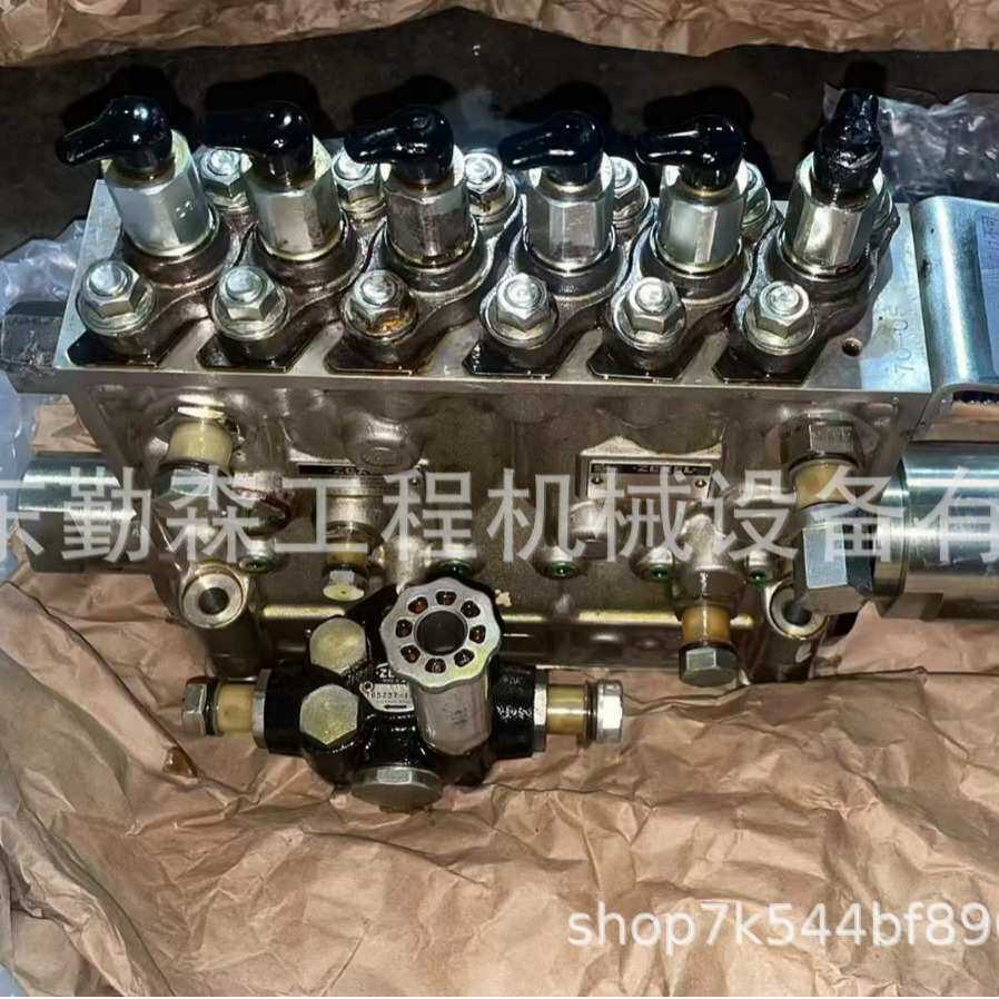 12V140高压油泵 6215-71-1181 ZEXEL 106684-4043 106062-3740