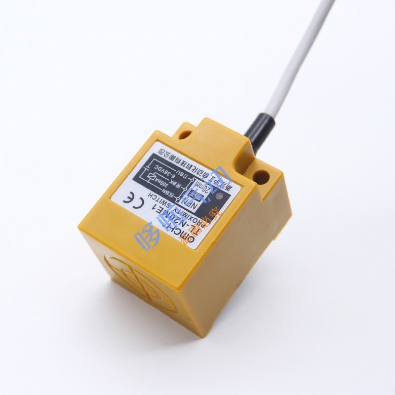 方形电感式接近开关TL-N20ME1\E2/F1/D2直流三线常开NPN/PNP