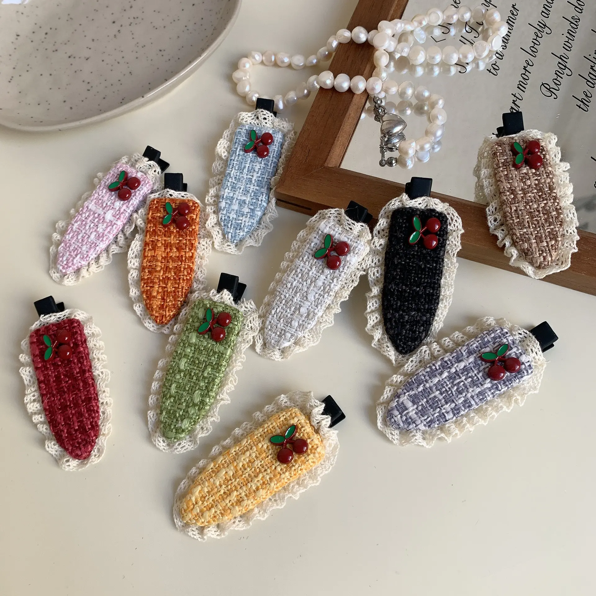 风针织花边樱桃鸭嘴夹新款编织侧边碎发夹边夹手工发饰女