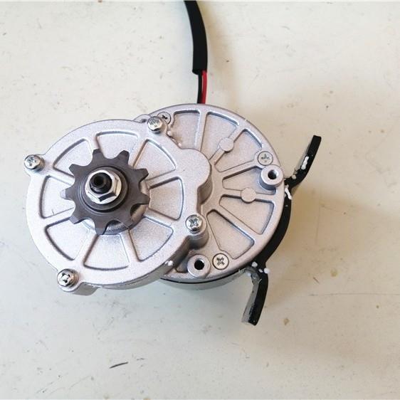 UAR12V24V36V 電60W0馬達(dá)動(dòng)機(jī)永磁直低流速風(fēng)力水力手搖發(fā)電機(jī)純