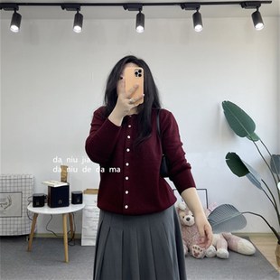 胖MM显瘦百搭 女装 古早安哥拉红复古圆领扣子针织开衫 大牛家大码