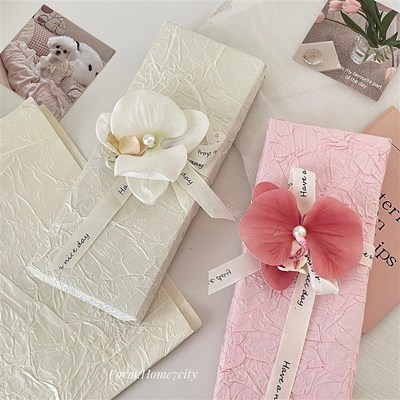 奶油色高级感石纹纸礼品包装纸褶皱纸DIY送对象的礼物蝴蝶兰套餐