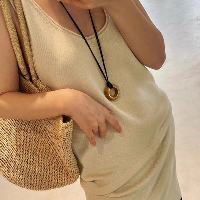 复古做旧铜镀古银光轮吊坠项链银色O圈圈黑绳挂脖毛衣链长款配饰