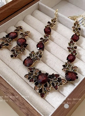 复形树叶镶钻项链宫廷风高级感锁骨链时尚中古vinta饰品女