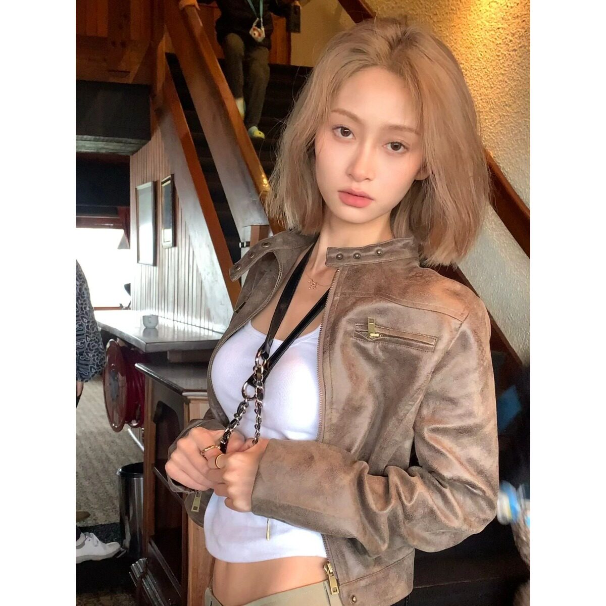 美式复古做旧咖啡色短款
