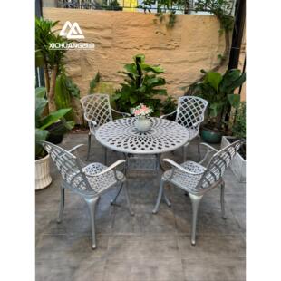 户外桌椅庭院铸铝阳台小桌椅锻铁桌椅户外花园桌椅欧式桌椅白色