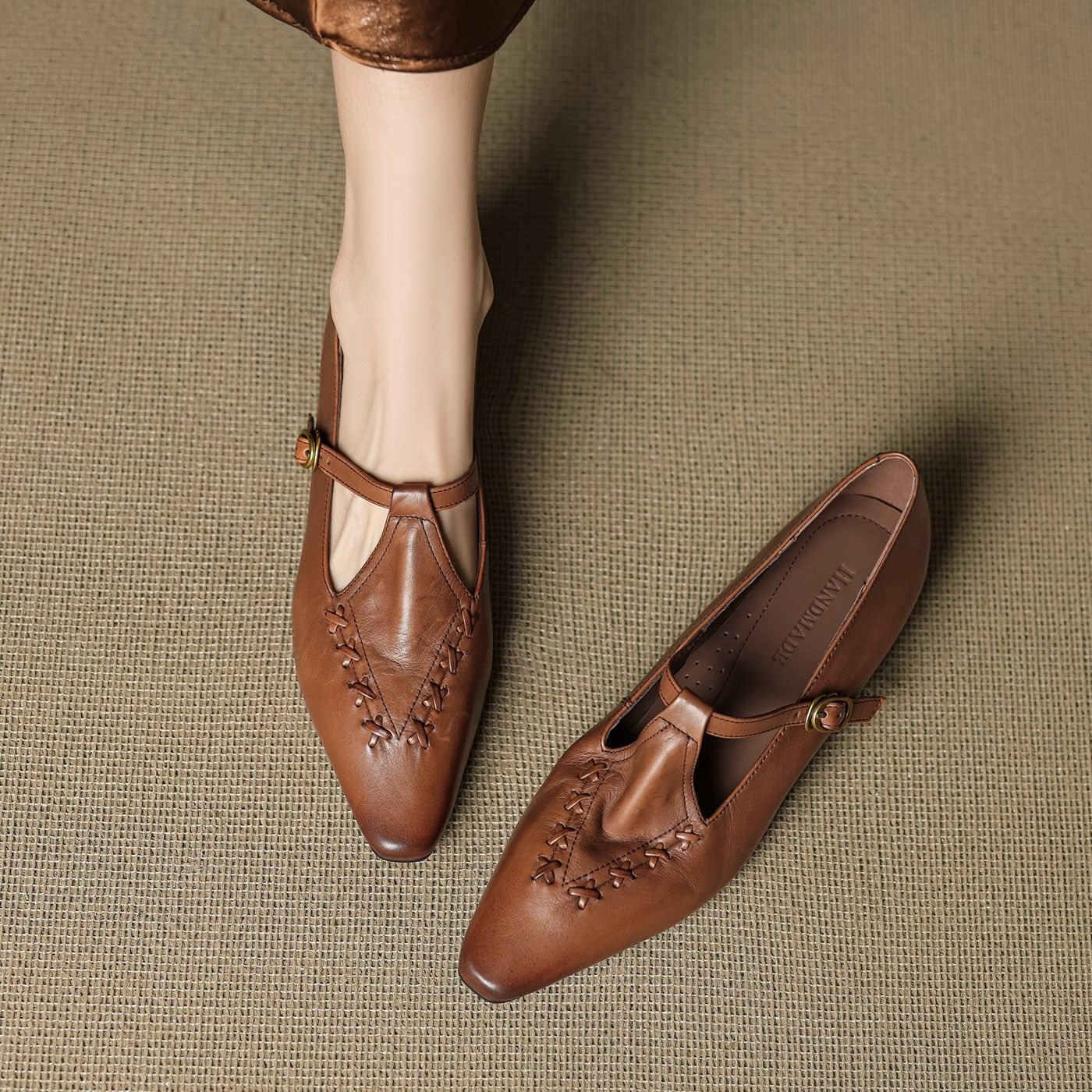 巨好穿法式单鞋女春秋季尖头低跟平底真皮内增高棕色40玛丽珍鞋女