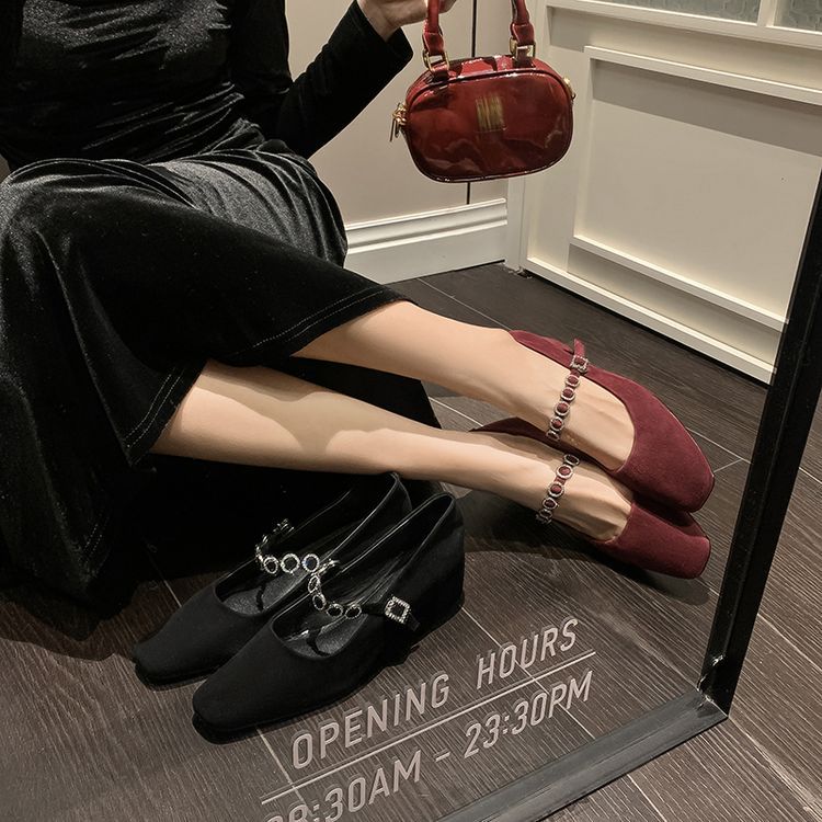 真皮法式复古玛丽珍鞋女2025春季新款方头粗跟中跟浅口单鞋晚晚鞋