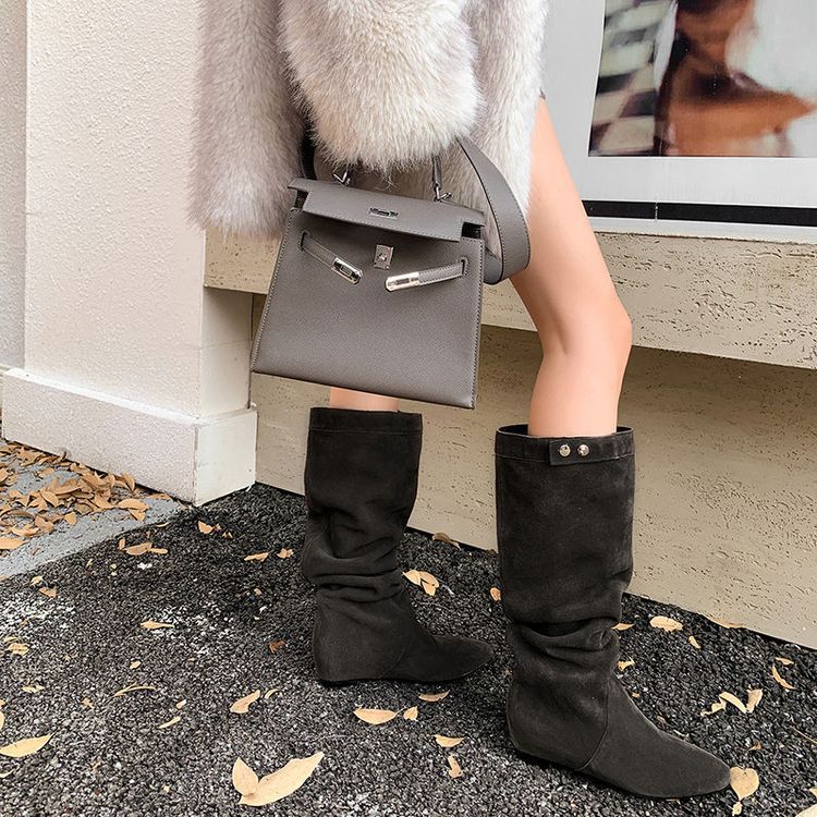 时髦女孩！凸显大长腿~秋冬堆堆靴内增高磨砂长筒靴大筒围骑士靴~