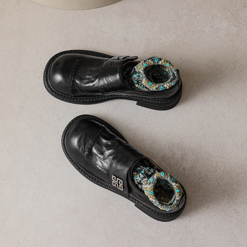 2024冬季一脚蹬小皮鞋复古学院风圆头厚底加绒保暖金属配件乐福鞋