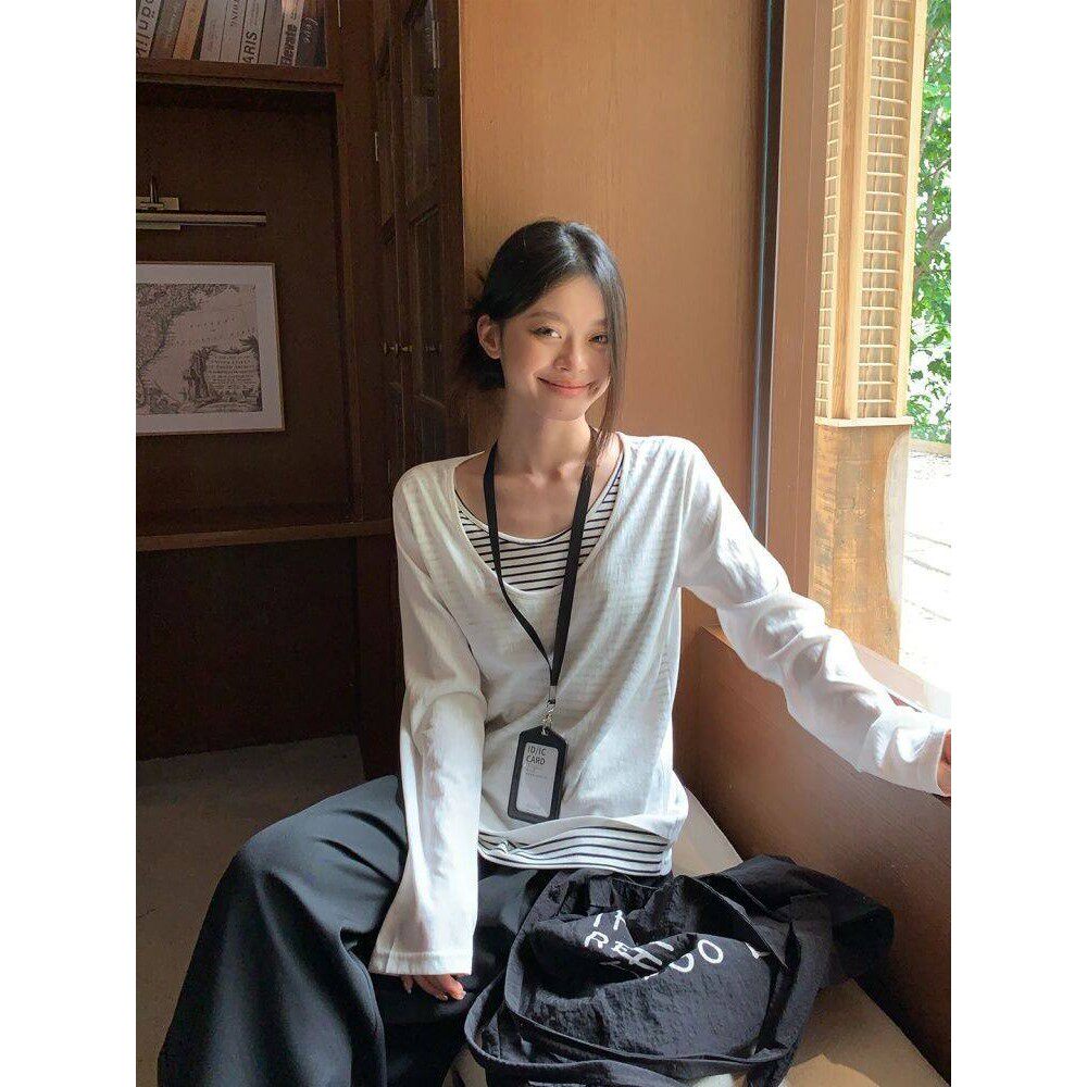 白色条纹假两件长袖t恤女秋季穿搭韩系宽松慵懒风罩衫上衣