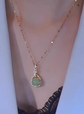 复古绿色珠珠钛钢项链