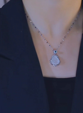 2026新款爆款时尚轻奢佛公银色项链百搭优雅高级感锁骨链颈链饰品