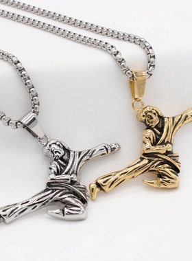 p1383 饰品 李小龙男士钛钢吊坠项链