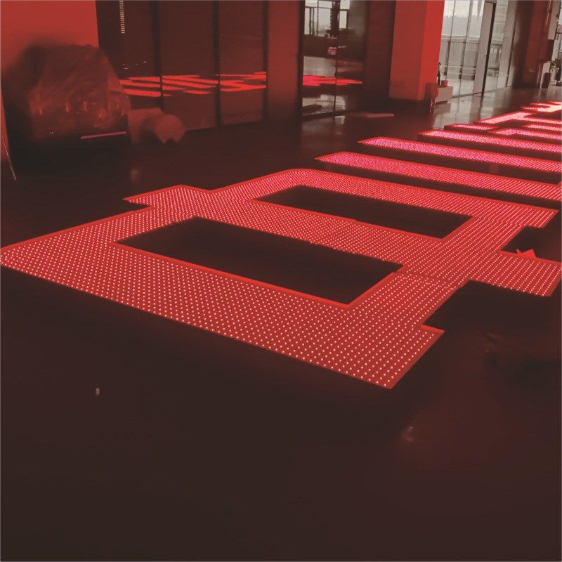 定制玻璃幕墙发光字大厦高空发光字楼顶铝板冲孔字外露灯珠点阵字,商业/办公家具,广告牌/标识牌,淘宝优惠券,粉丝福利购,淘宝优惠卷