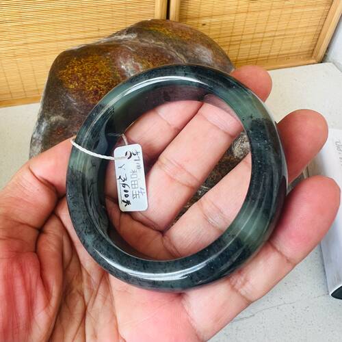 和田玉籽料青花手镯57m m