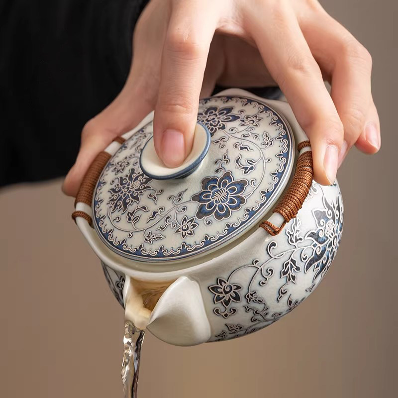 青花缠枝莲手抓壶盖碗茶杯单个高档茶壶泡茶不烫手茶碗功夫茶具