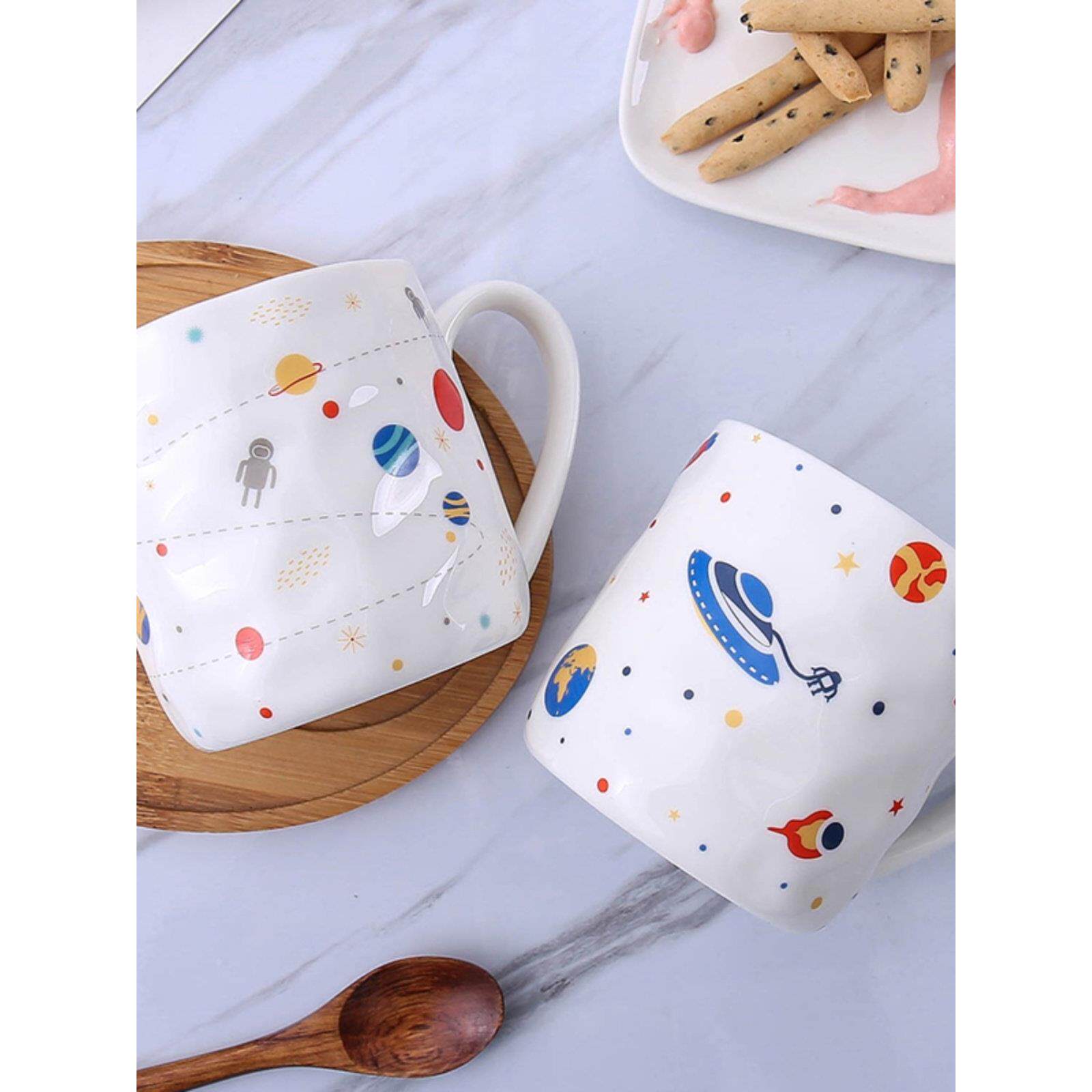 可爱简约家用学生可微波炉加热牛奶杯情侣马克杯子女陶瓷水杯带盖