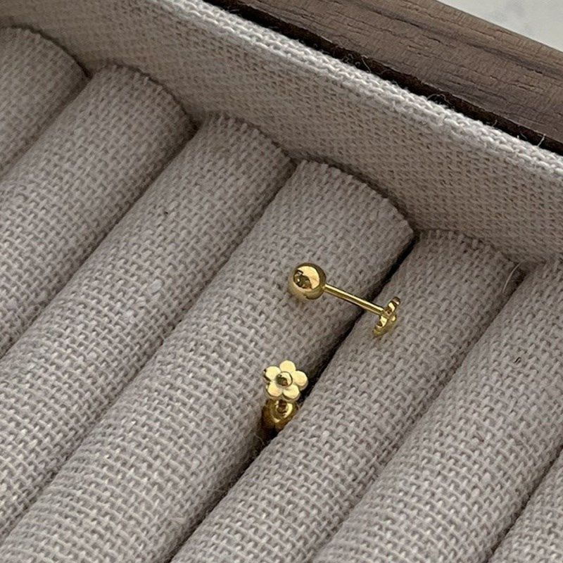 srrmhyn日韩超迷你银镀小金花耳钉泫雅花朵气质甜美耳环,节庆用品/礼品,创意/设计玩具,淘宝优惠券,粉丝福利购,淘宝优惠卷