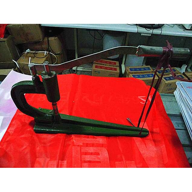 毛绒玩具手动打眼机 压眼机 玩具打眼机玩具用电动模具机械