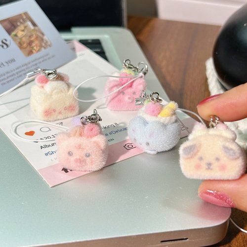 立体植绒蛋糕挂件卡通动物食玩挂绳小猪兔子包包挂饰可爱甜美