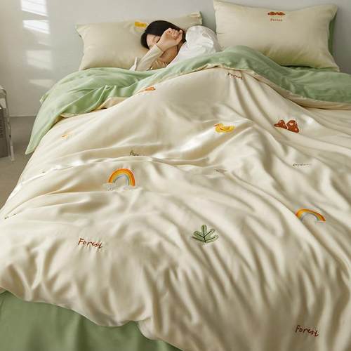 童趣夏季新品莱赛尔天丝刺绣学生卧室床笠款四件套