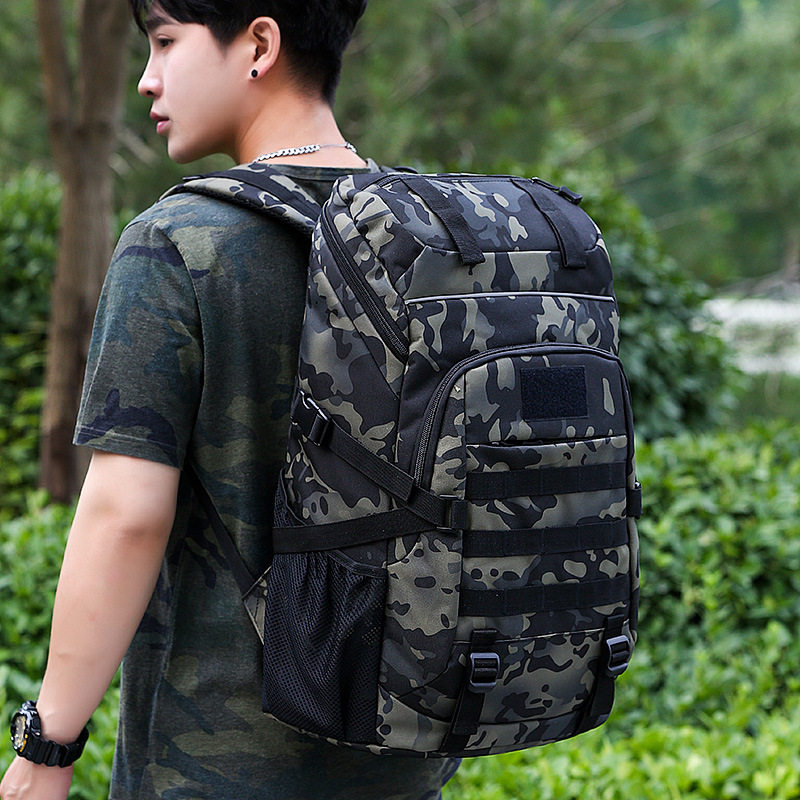 男新款大容量行李包轻便可扩容登山包战术包竖款骑行包