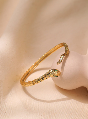 动物灵蛇手镯真金电镀保色黄铜镀18K真金复古轻奢轻熟风商务手环