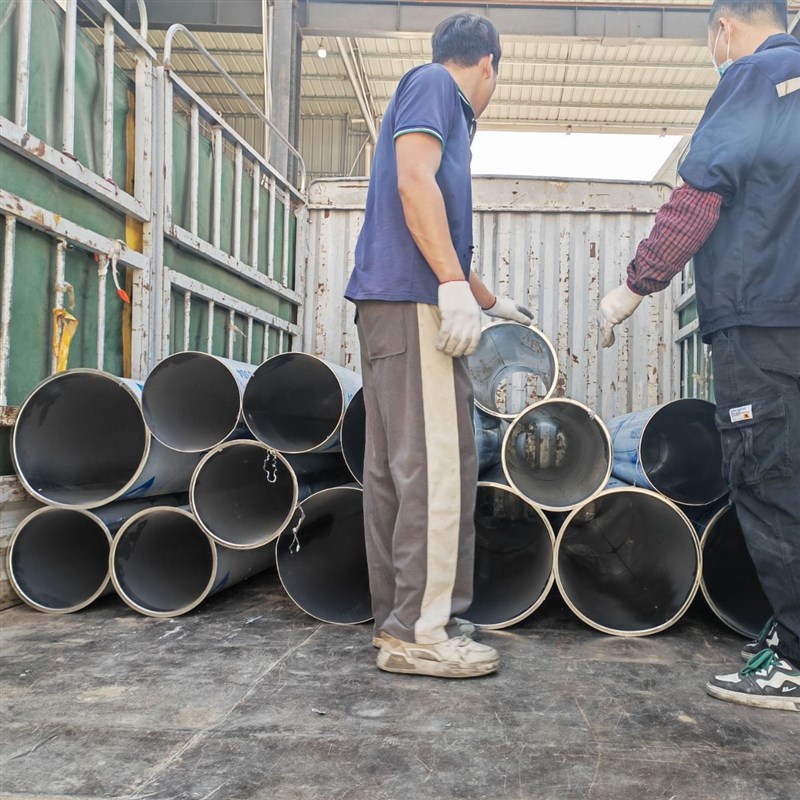不锈钢焊接风管碳钢满焊工业废气管镀锌无缝焊接烟囱管螺旋风管