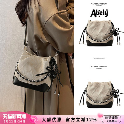 Abely阿贝莉水桶2025斜挎牛仔包