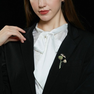 气质蜻蜓珍珠胸花礼服大衣配饰 中国风珐琅莲蓬子胸针小众个性