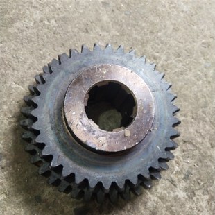 上海第四机床厂蚌埠X53T铣床配件338 339双联齿轮Z34