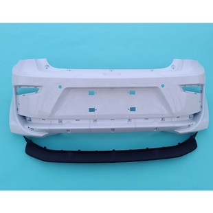 雷丁D80电动汽车轿车后保险杠 后杠 雷丁d80电动四轮车后脸下护板