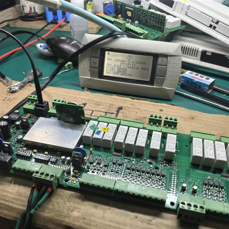 专业维修克莱门特精密空调主板,出售PCO1010CS0,PCO1010CM0主板