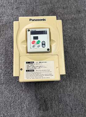 变频器M2X224BSA，2.2KW，三相380-460议价