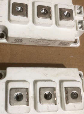 gf200b120t4、。外观有轻微磕碰。议价