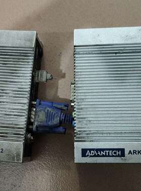 研华ARK-1122嵌入式工控机，原装的功能正常使用。成议价