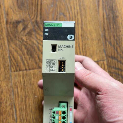 原装PLC模块C200HW-DRM21-V1(外壳略有议价