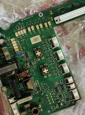 变频器ACS880-01电源驱动板ZINT-541，拆议价