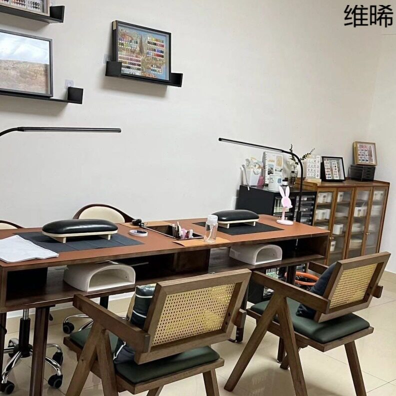 直销WP3复古美甲桌子美式实木美甲台双人简约吸尘器美甲桌椅套装