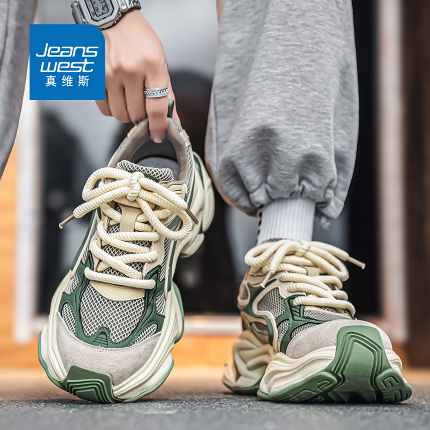 真维斯男鞋春季2026新款学生潮流跑步休闲鞋时尚厚底增高老爹潮鞋
