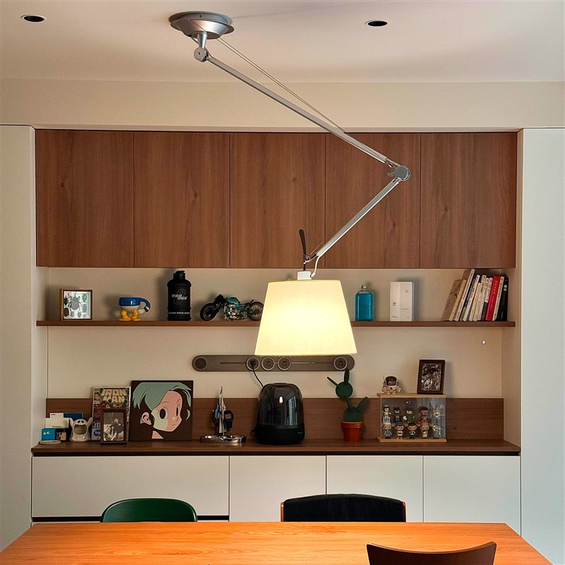 Tolomeo长杆摇臂中古风餐厅吊灯包豪斯可移位设计师餐桌饭厅吊灯