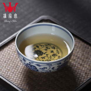 景德镇纯手工青花柴窑缠枝花纹喝茶杯子请客杯品杯 钟家窑小茶杯