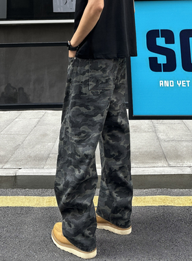 QUALCOMM秋冬新款美式潮流迷彩弯刀牛仔裤男女同款复古宽松直筒裤
