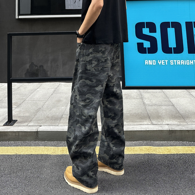 QUALCOMM美式潮流迷彩弯刀牛仔裤