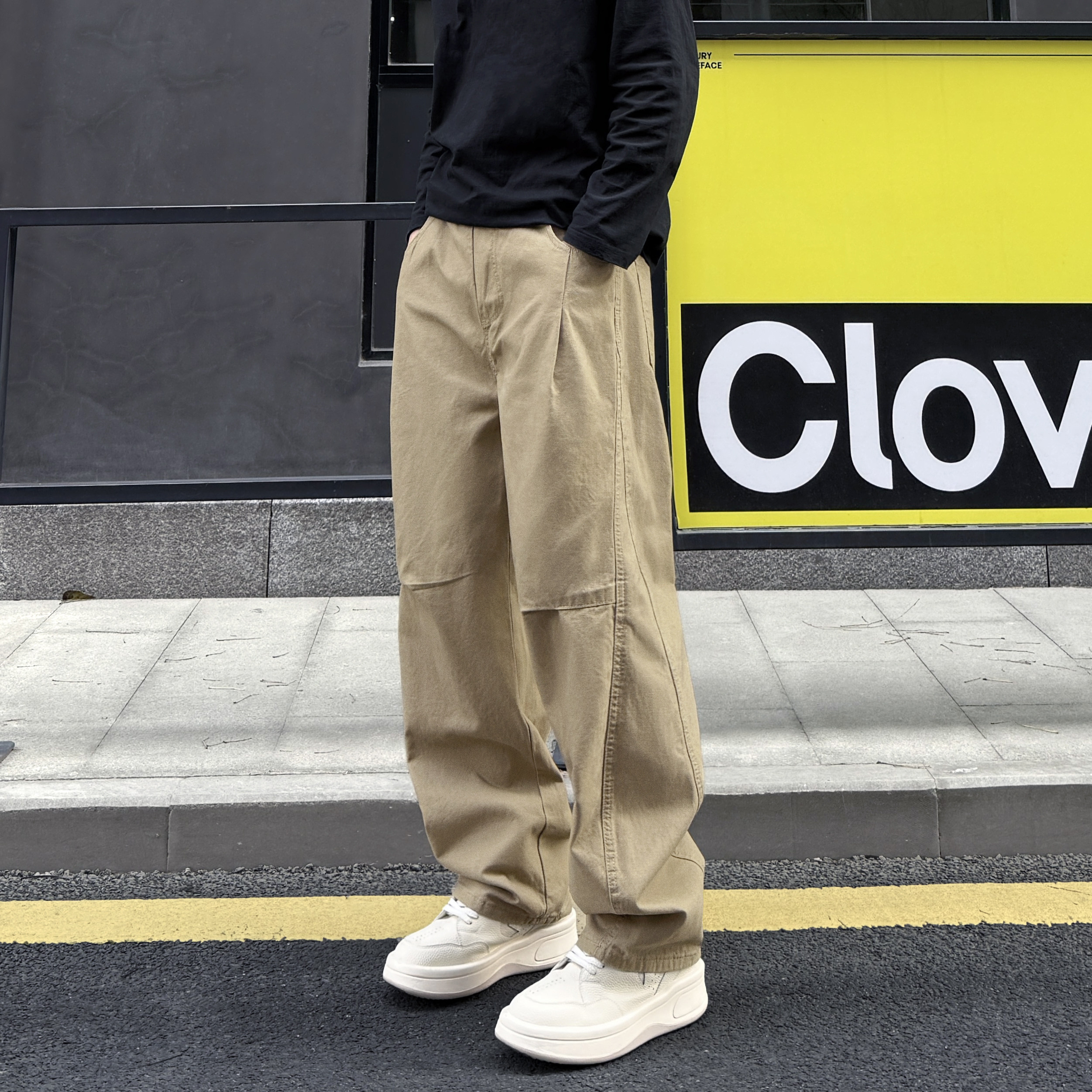 QUALCOMM卡其色复古vibe休闲裤